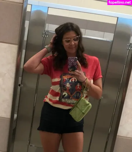 Tallnerdywoman OnlyFans Thumbnail #WeIpKC2g2n