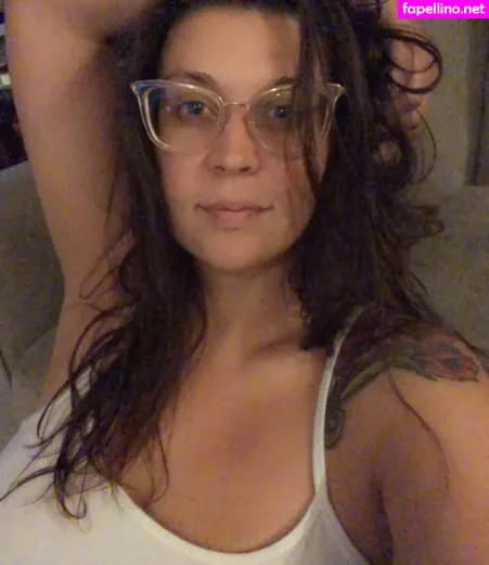 Tallnerdywoman OnlyFans Thumbnail #i0SsCP4iei