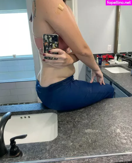 Tallsexywife OnlyFans Thumbnail #3jURJwWXdl