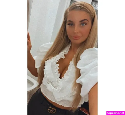 Tallula Louise OnlyFans Thumbnail #02LNWbAifm