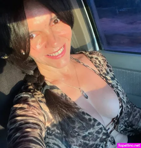 Tamara Del Carmen Monzon OnlyFans Thumbnail #iY8h1Fv24F