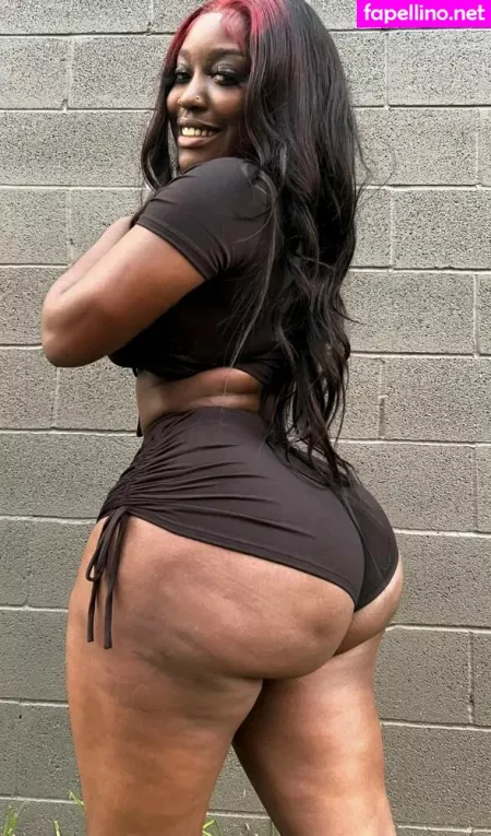 Tamekia OnlyFans Thumbnail #9zACyDo64L