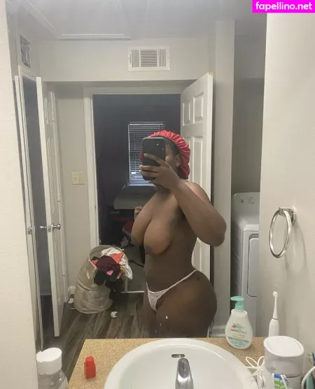 Tamekia OnlyFans Thumbnail #H2LdAkiCbT