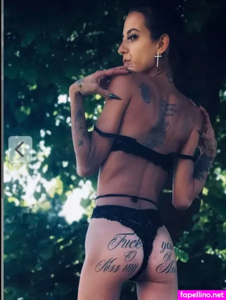 Tamii2 0 Tamiimelzer2 0 OnlyFans Thumbnail #6XpHGugXme
