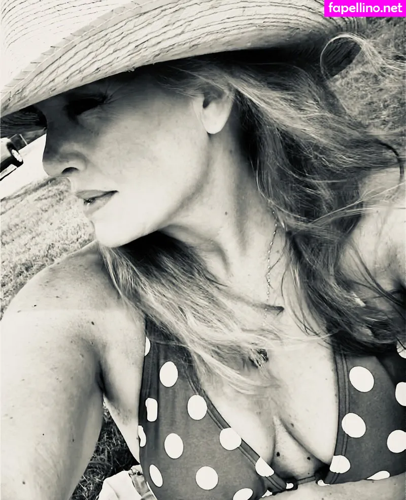 model Mum, tammeracarter Nude Leaked OnlyFans Photo #V1rN9Mu3ho