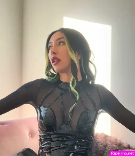 Tammy Dreamworx OnlyFans Thumbnail #EsGxPT0ray