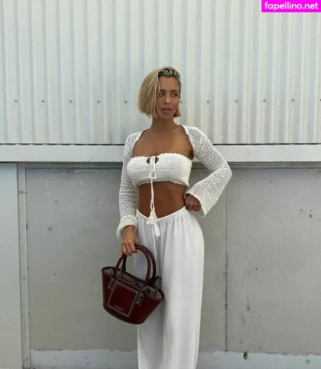 Tammy Hembrow OnlyFans Thumbnail #EYUfEdZ89T
