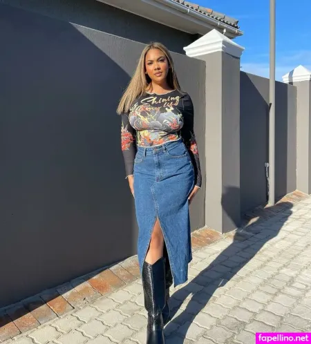 Tammy Lee Simpson OnlyFans Thumbnail #WgUnZtPoh7