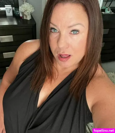 Tammy Reynolds OnlyFans Thumbnail #m4etuNv68u