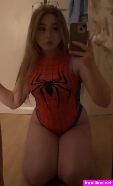 Tamothie Tamsin OnlyFans Thumbnail #GzRqvajfF0