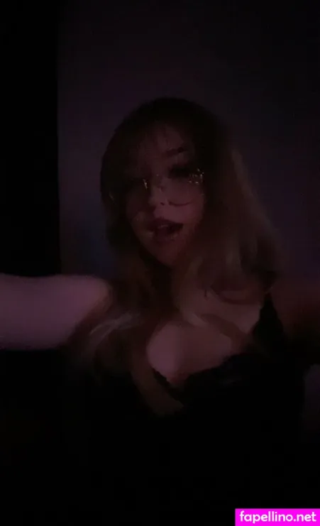 Tamothie Tamsin OnlyFans Thumbnail #ZVfkUQkpv9