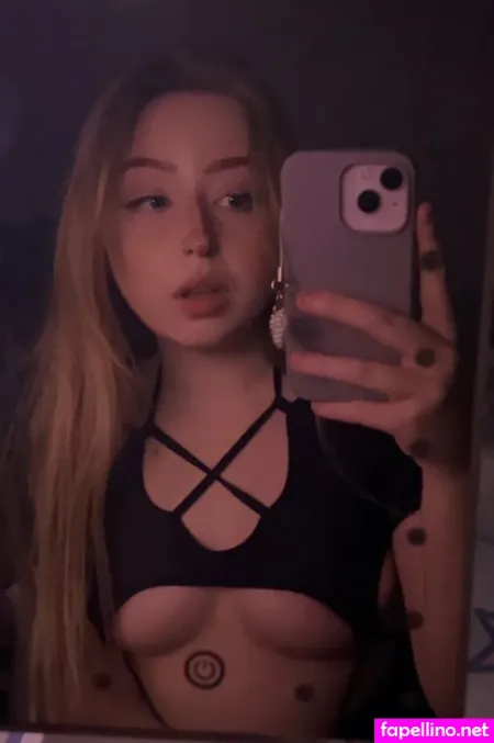 Tamothie Tamsin OnlyFans Thumbnail #i2CElNBmXN