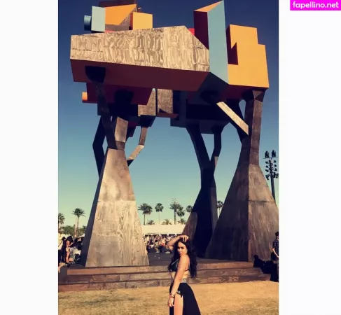 Tana Habibi OnlyFans Thumbnail #4LrN0B5SUs