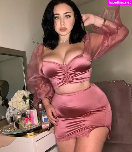 Tana Habibi OnlyFans Thumbnail #9Jrh3mzXQD