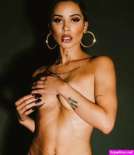Tanaya Henry 2 OnlyFans Thumbnail #2TaUJENKlD