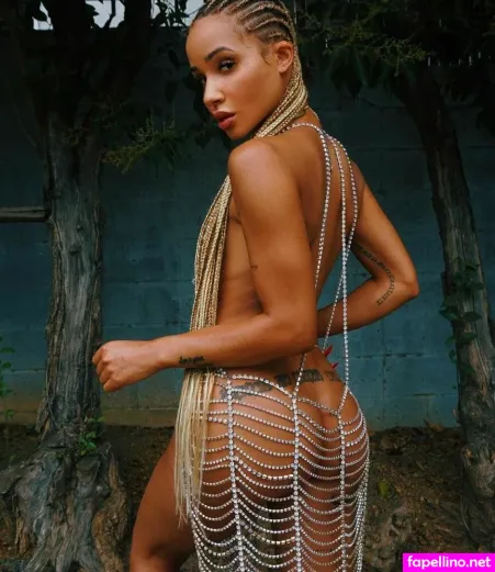 Tanaya Henry 2 OnlyFans Thumbnail #J45bG1Agak