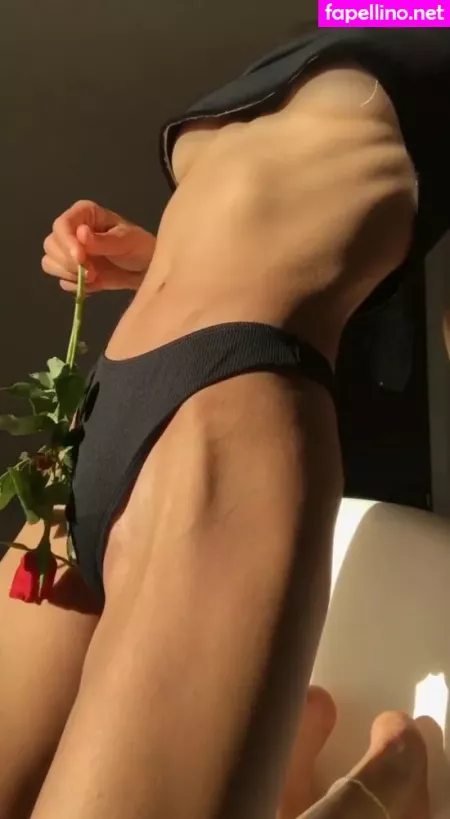 Tanechkamelon OnlyFans Thumbnail #pR0x3WUWD2