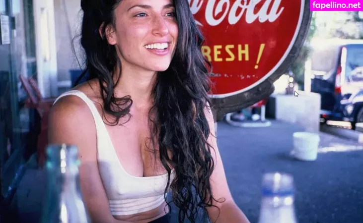 Tania Raymonde OnlyFans Thumbnail #lX0s7C66Kj