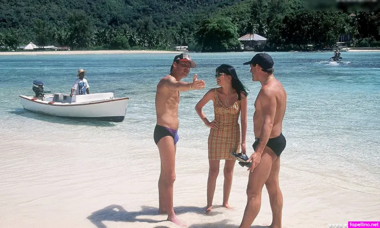 Tania Russof OnlyFans Thumbnail #aPLafAuRre