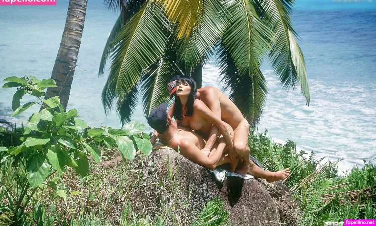 Tania Russof OnlyFans Thumbnail #kW4cDXMhxi