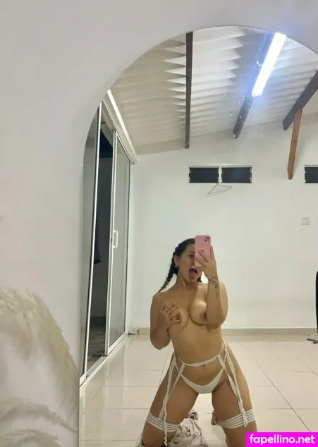 Tania Salazar OnlyFans Thumbnail #bRDTyrRzRk