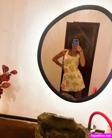 Taniabrujita OnlyFans Thumbnail #p64VozcjLF
