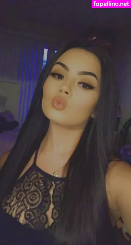 Taniavega OnlyFans Thumbnail #t9m6LPG3fF