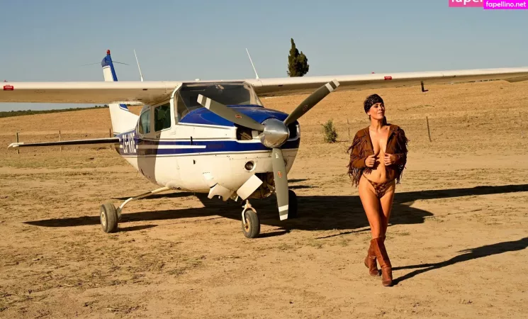 Tanja Lanus OnlyFans Thumbnail #iew97CCDC7