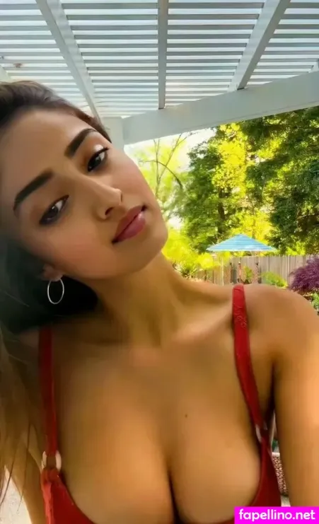 Tanvi Batra Main Profile Photo