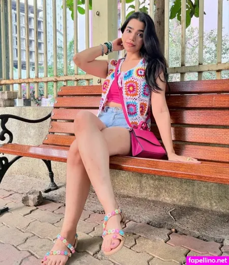 Tanya Khanna OnlyFans Thumbnail #S9eXNW4xis