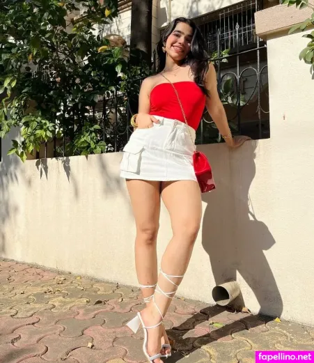 Tanya Khanna OnlyFans Thumbnail #pAlhuNxuh7
