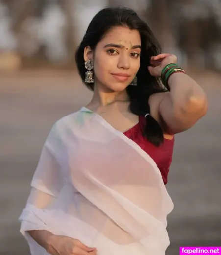 Tanya Khanna OnlyFans Thumbnail #zhPnolD5mK