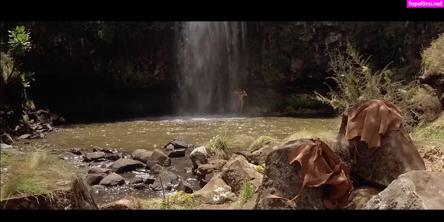 Tanya Roberts OnlyFans Thumbnail #JSvE5OA8xn