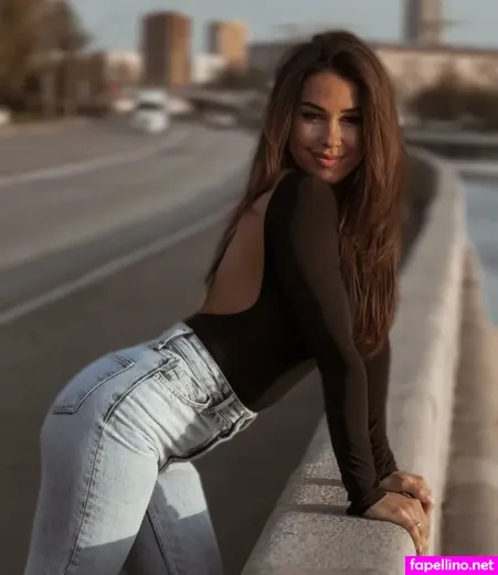 Tanya Romanenko OnlyFans Thumbnail #O7l8IMXKSf