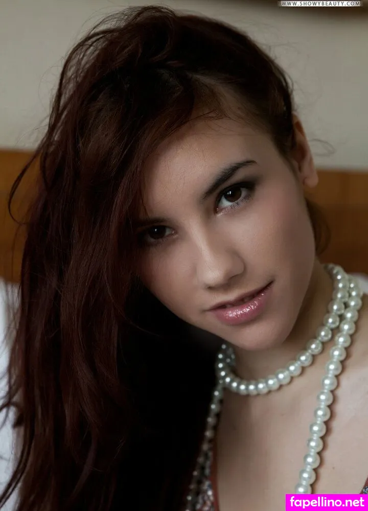 Denise K, Laura B, Tanya Croft, tanyacroft, tanyacroft_onlyfans Nude Leaked OnlyFans Photo #OkmvoEbrq4