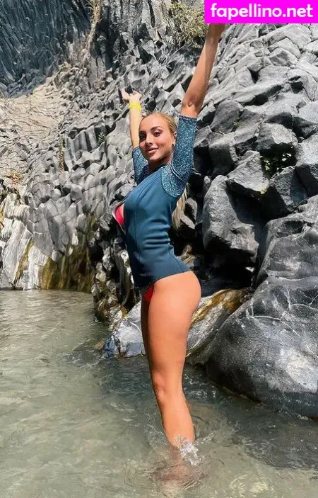 Tanya The Cat OnlyFans Thumbnail #l8c6W5SqGA