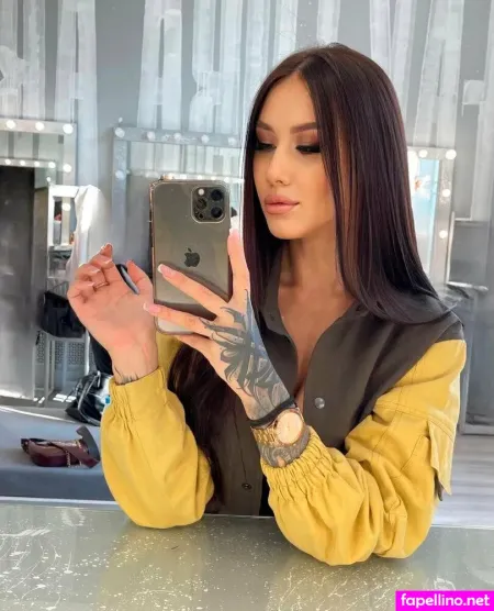 Tanyabahtinafree OnlyFans Thumbnail #03YkDWR2bw