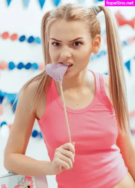 Tanyageorge OnlyFans Thumbnail #GBysWnWvoo