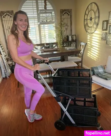 Tanyatatefree OnlyFans Thumbnail #J9aXIPHx9M