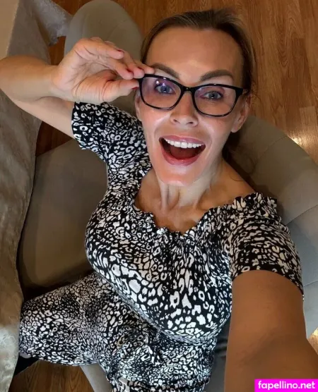 Tanyatatefree OnlyFans Thumbnail #nqymrKjjMI