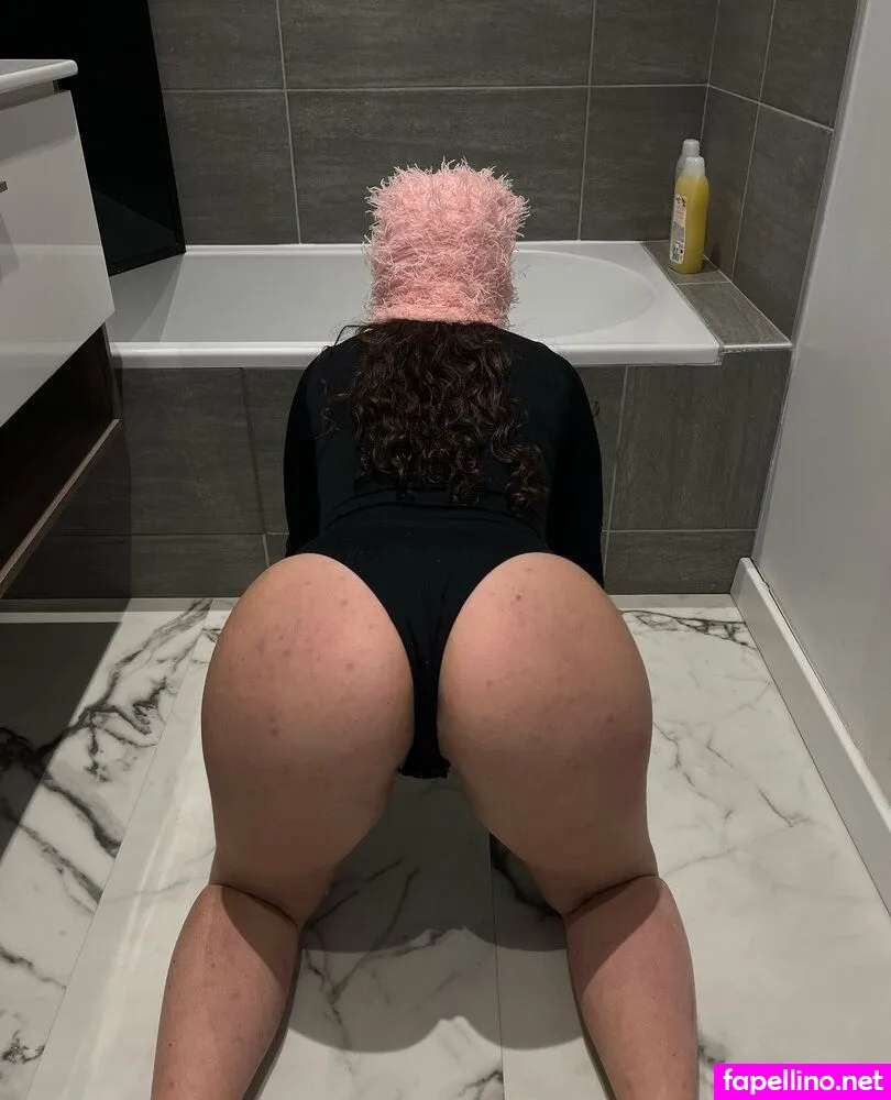 miafoxxmia, tapetitebarbie Nude Leaked OnlyFans Photo #1KUmd29Geg