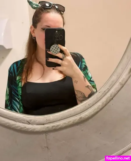 Tapetitecassiefree OnlyFans Thumbnail #0cV20tGxZb