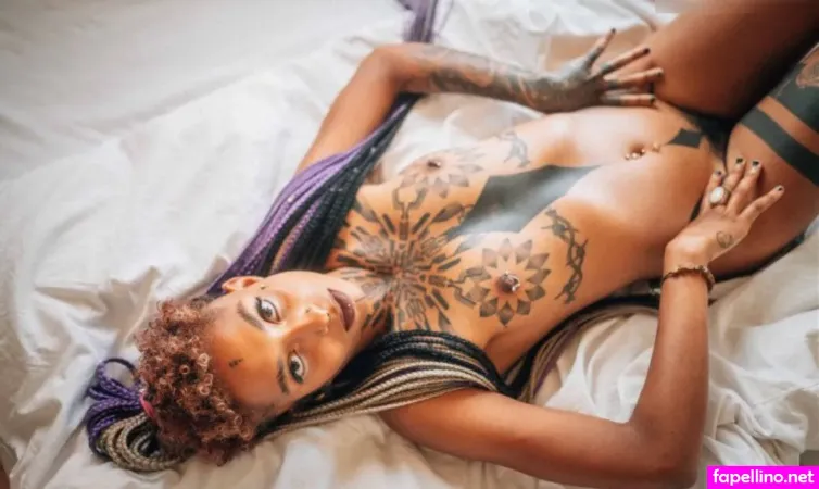 Tapsimodel01 OnlyFans Thumbnail #qJ8FnVV8nk