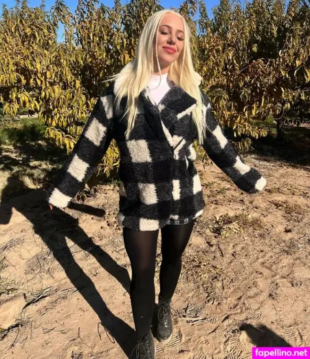 Tara Babcock 24 OnlyFans Thumbnail #XGCZczXMlD