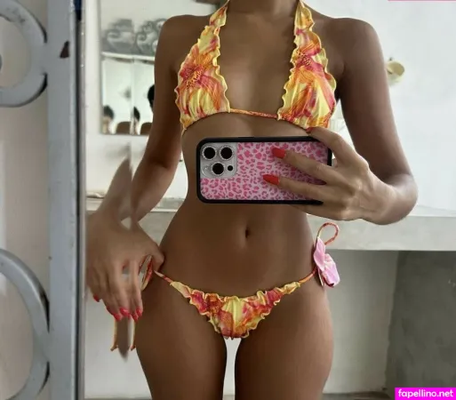 Tara Bakalian OnlyFans Thumbnail #NuZ18lxddJ