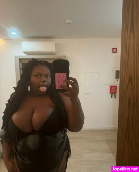 Tara Daley OnlyFans Thumbnail #y3vaYxBHsw