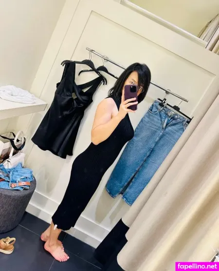 Tara Kaminarito OnlyFans Thumbnail #GjUmNEP78m