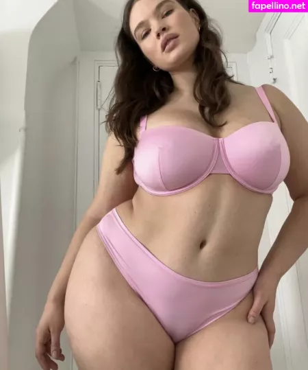 Tara Lynn OnlyFans Thumbnail #Wa5WeX2xoG