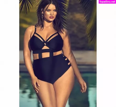 Tara Lynn OnlyFans Thumbnail #fuMmNxsDF1