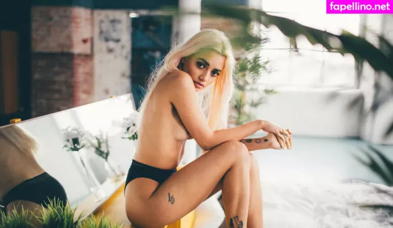 Tara Sky Martin OnlyFans Thumbnail #cTsjGAXTau